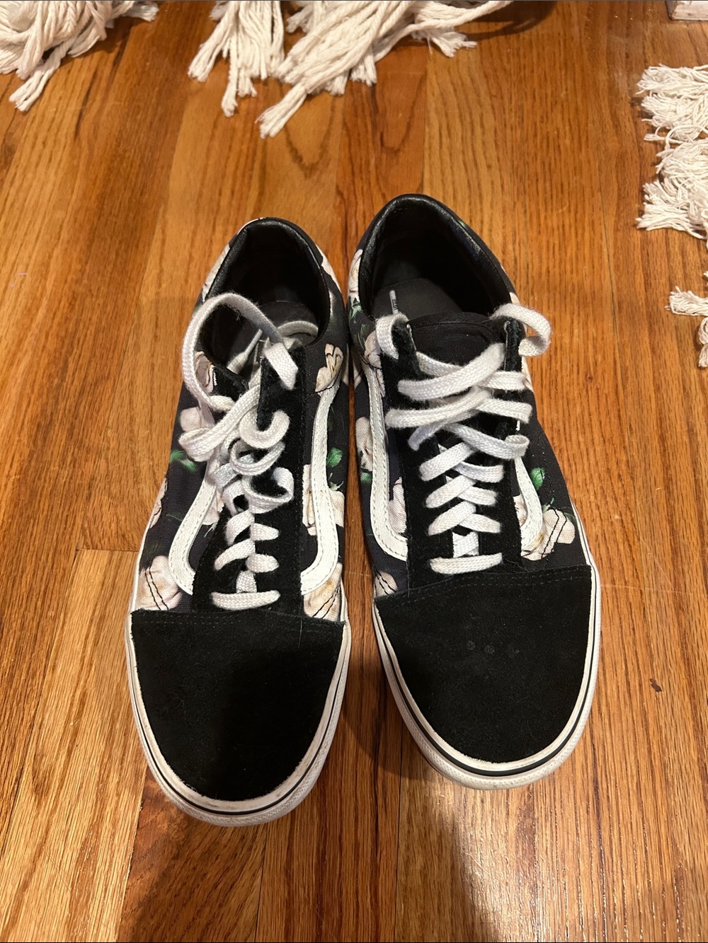 Old school Vans floral Women’s 10